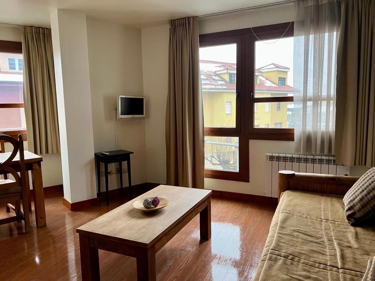 Apartamentos Cuirgu Felechosa Ngoại thất bức ảnh