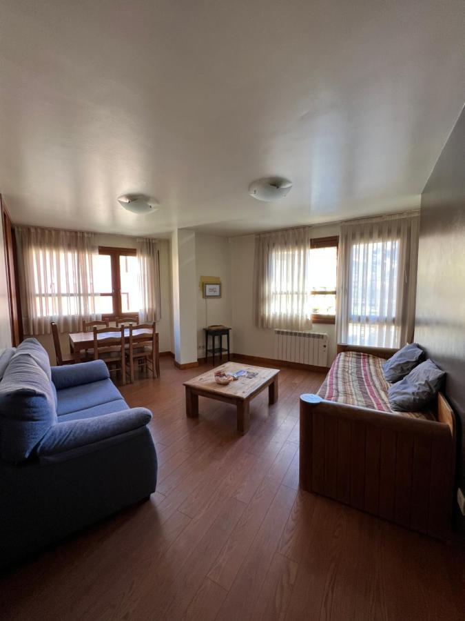 Apartamentos Cuirgu Felechosa Ngoại thất bức ảnh